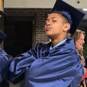 Meet your Posher, Kellen